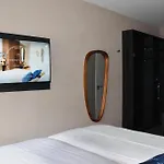 호텔 Twenty-three Amsterdam Airport