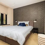 호텔 Twenty-three Amsterdam Airport