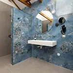 Twenty-three Amsterdam Airport 호텔