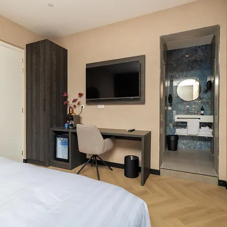 Twenty-three Amsterdam Airport Hotel Hoofddorp