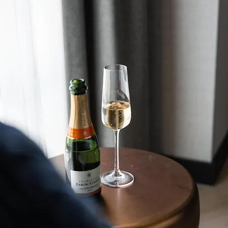 Twenty-three Amsterdam Airport Hotel Hoofddorp