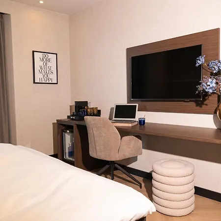 Twenty-three Amsterdam Airport Hotel