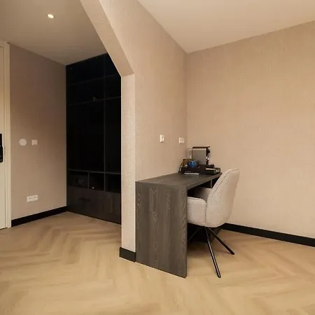 Twenty-three Amsterdam Airport Hotel Hoofddorp