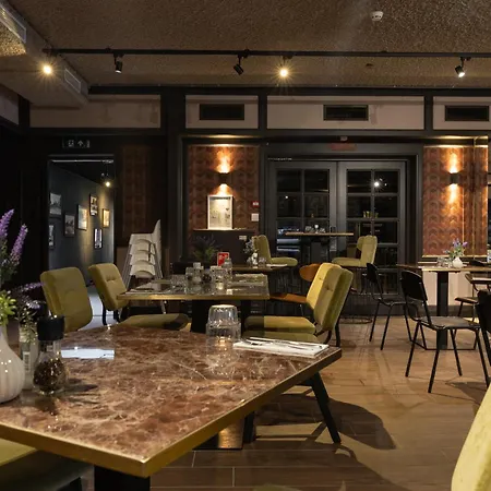 Twenty-three Amsterdam Airport 호텔 호프트도프