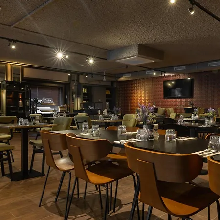 Twenty-three Amsterdam Airport 4* 호프트도프