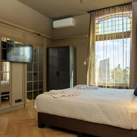 Twenty-three Amsterdam Airport Hotel 4*